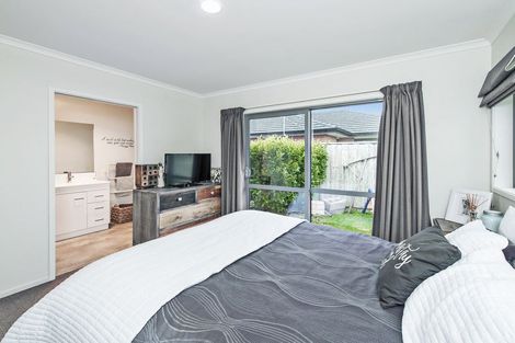 Photo of property in 71 Barnes Street, Pegasus, 7612