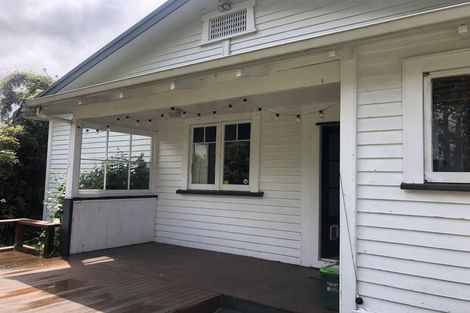 Photo of property in 15 Saint Winifreds Avenue, Hamilton East, Hamilton, 3216