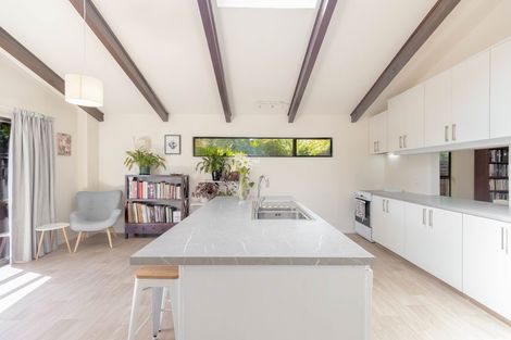 Photo of property in 68a Winters Road, Redwood, Christchurch, 8051