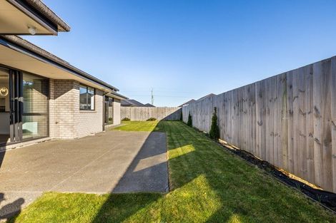 Photo of property in 7 Fountain Place, Rolleston, 7614