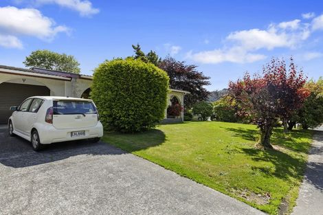 Photo of property in 1/26 Marlborough Street, Silverstream, Upper Hutt, 5019