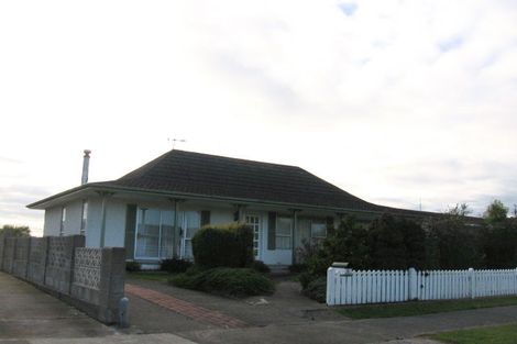 Photo of property in 9 Paradise Place, Milson, Palmerston North, 4414