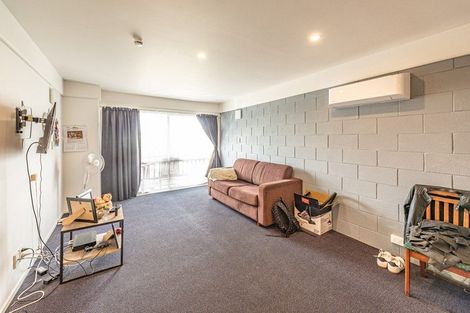 Photo of property in 1 Hurworth Place, College Estate, Whanganui, 4500
