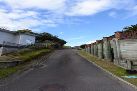 Photo of property in 16 The Fairway, Whakatane, 3120