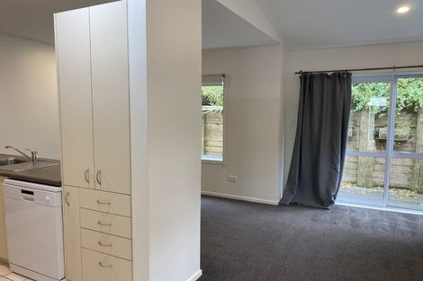 Photo of property in 13/30 John Jennings Drive, Oteha, Auckland, 0632