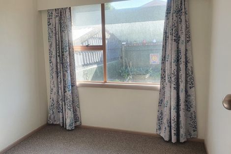 Photo of property in 7b Hussey Street, Oakura, 4314