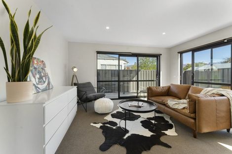 Photo of property in 16 Molyneux Avenue, Cromwell, 9310