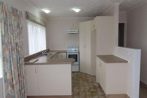 Photo of property in 52 Queen Street West, Levin, 5510