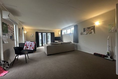 Photo of property in 2/4 Maidstone Road, Ilam, Christchurch, 8041