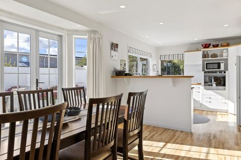 Photo of property in 26 Aubrey Crescent, Rainbow Point, Taupo, 3330