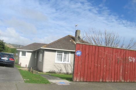 Photo of property in 62 Mckillop Street, Ranui, Porirua, 5024