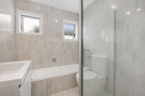 Photo of property in 23 Wylie Avenue, Sunnynook, Auckland, 0620