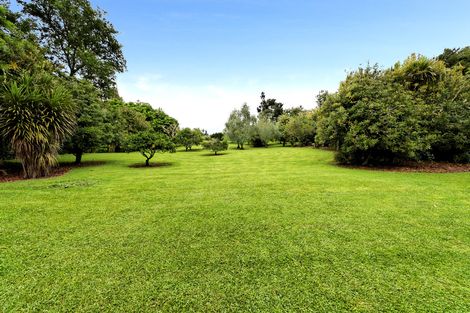 Photo of property in 1a Cochran Road, Oratia, Auckland, 0604