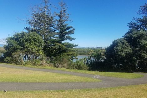 Photo of property in 97 Burundi Avenue, Clendon Park, Auckland, 2103