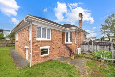 Photo of property in 4039 Great North Road, Glen Eden, Auckland, 0602