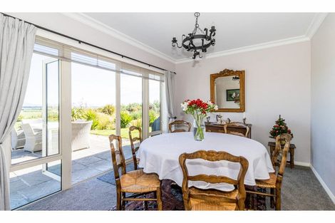 Photo of property in 260 Spur Road, Hadlow, Timaru, 7975