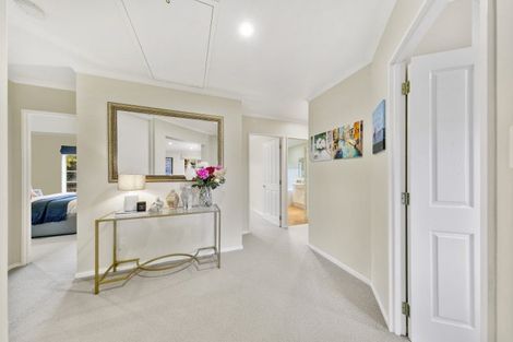 Photo of property in 12 San Jose Rise, Shamrock Park, Auckland, 2016