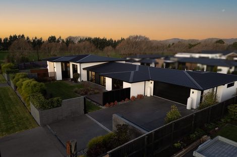 Photo of property in 1 Ashford Avenue, Prebbleton, 7604