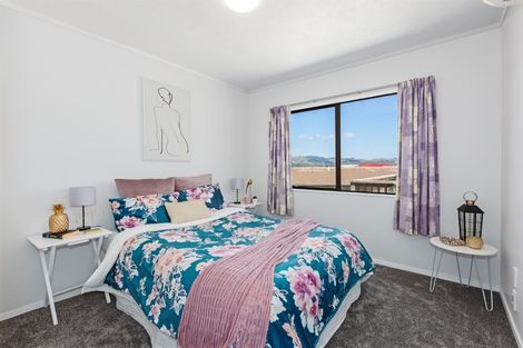 Photo of property in 5 Sombrero View, Ascot Park, Porirua, 5024