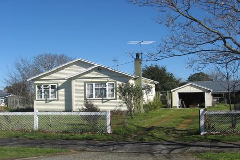 Photo of property in 39 Victoria Street, Carterton, 5713
