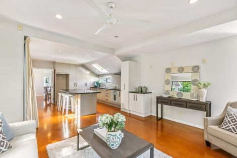 Photo of property in 15 Potatau Street, Grey Lynn, Auckland, 1021