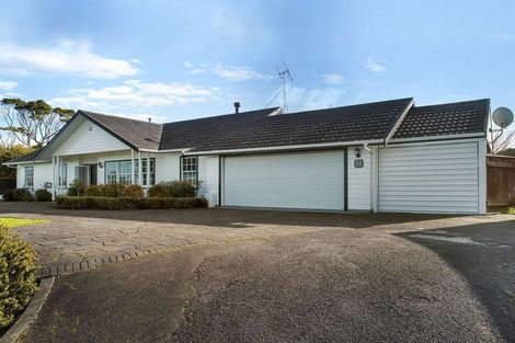 Photo of property in 31 Great North Road, Saint Johns Hill, Whanganui, 4501