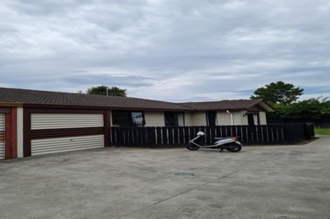 Photo of property in 2/21 Montclare Avenue, Ilam, Christchurch, 8041