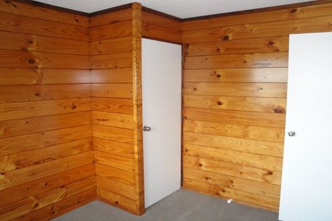 Photo of property in 1/9 Bronzewing Terrace, Unsworth Heights, Auckland, 0632