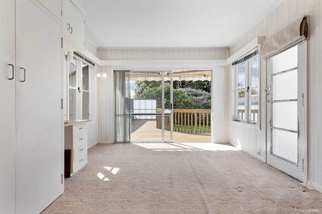 Photo of property in 14 Akehurst Avenue, New Lynn, Auckland, 0600