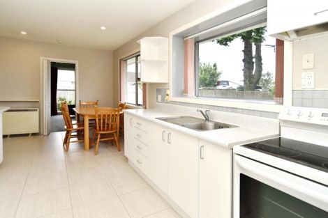 Photo of property in 93 Oakhampton Street, Hornby, Christchurch, 8042