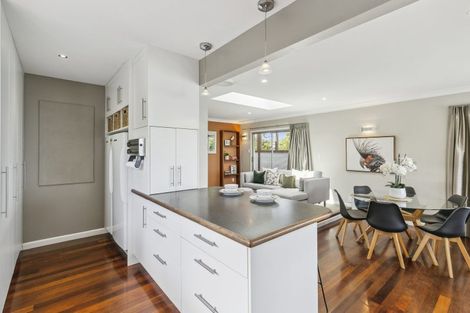 Photo of property in 102a Homebush Road, Khandallah, Wellington, 6035