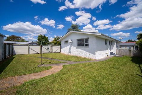 Photo of property in 5b Pollen Crescent, Melville, Hamilton, 3206