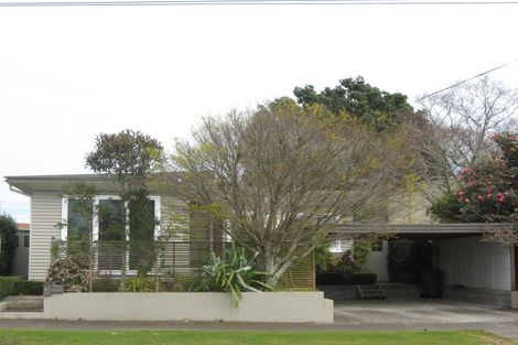 Photo of property in 182 Brooklands Road, Vogeltown, New Plymouth, 4310