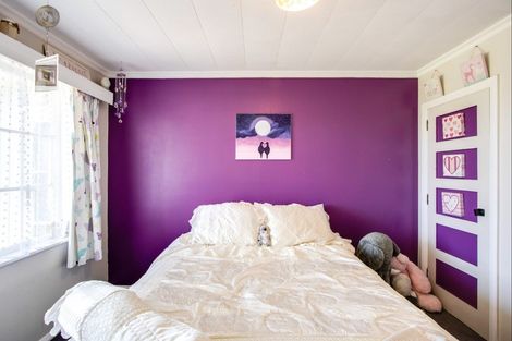 Photo of property in 102 Nuffield Avenue, Marewa, Napier, 4110