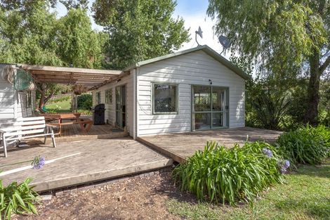 Photo of property in 51 Pa Road, Hahei, Whitianga, 3591