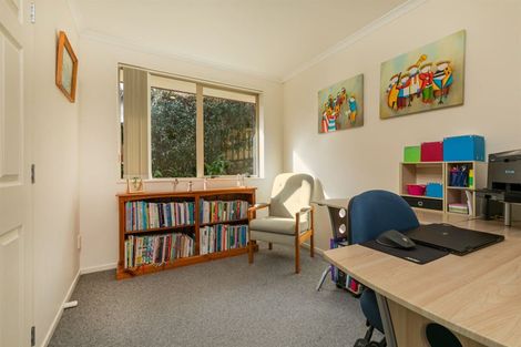 Photo of property in 27 View Ridge Drive, Ranui, Auckland, 0612