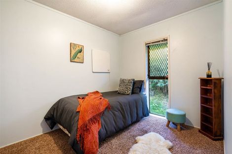 Photo of property in 2/30 Bentley Avenue, Glenfield, Auckland, 0629