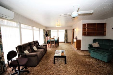 Photo of property in 21 Grey Street, Woodville, 4920