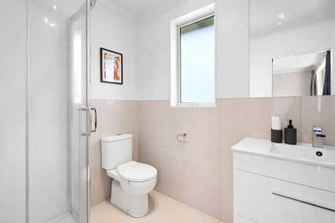 Photo of property in 33 Tupelo Street, Pukete, Hamilton, 3200