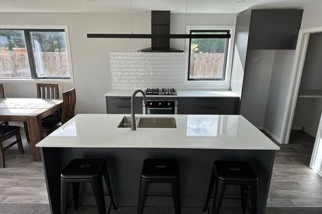 Photo of property in 120 Severn Street, Clifton, Invercargill, 9812