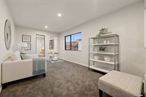 Photo of property in 13 Vazey Way, Hobsonville, Auckland, 0618