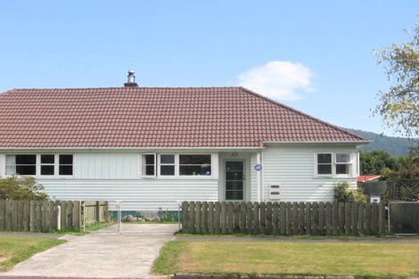 Photo of property in 25 Wallace Crescent, Glenholme, Rotorua, 3010