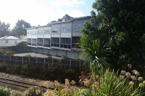 Photo of property in The Strand, 4/16 Ronald Street, Strandon, New Plymouth, 4312