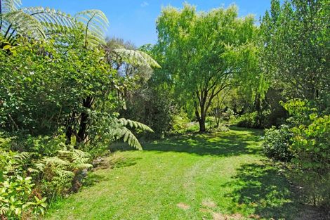 Photo of property in 15 Catley Road, Te Horo, Otaki, 5582