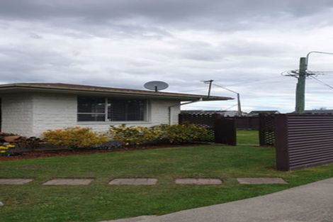 Photo of property in 1/394 Yaldhurst Road, Russley, Christchurch, 8042