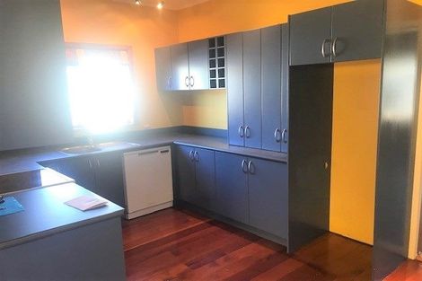 Photo of property in 2 Travis Street, Taradale, Napier, 4112