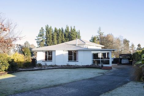 Photo of property in 64 Great North Road, Winton, 9720