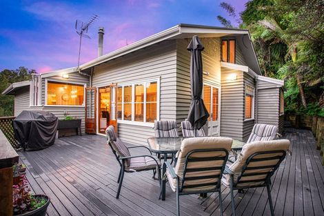 Photo of property in 47 Rimu Road, Oratia, Auckland, 0604