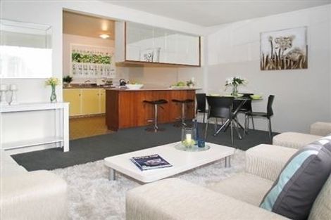 Photo of property in 2/153 Main Road, Tawa, Wellington, 5028