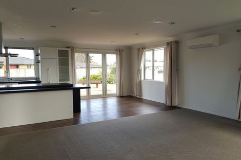 Photo of property in 4 Rawiri Drive, Bell Block, New Plymouth, 4312